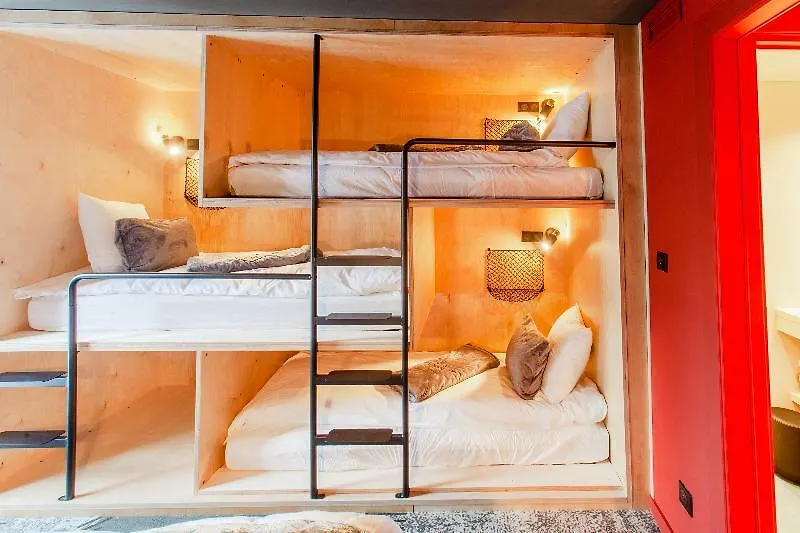 ****  La Folie Douce Hotel Chamonix - Mont-Blanc Франция